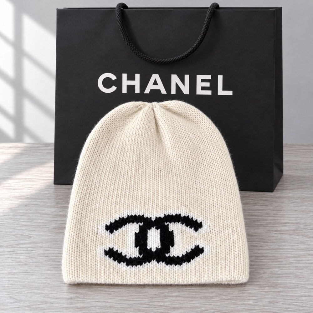 CHANEL CC Cashmere Knit Beanie